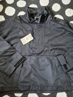 Nike Black ACG Women's Windbreaker Anorak